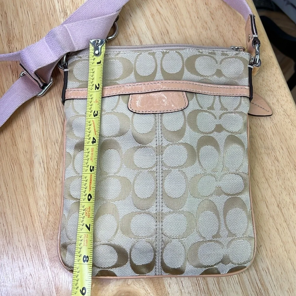 Coach excellent used